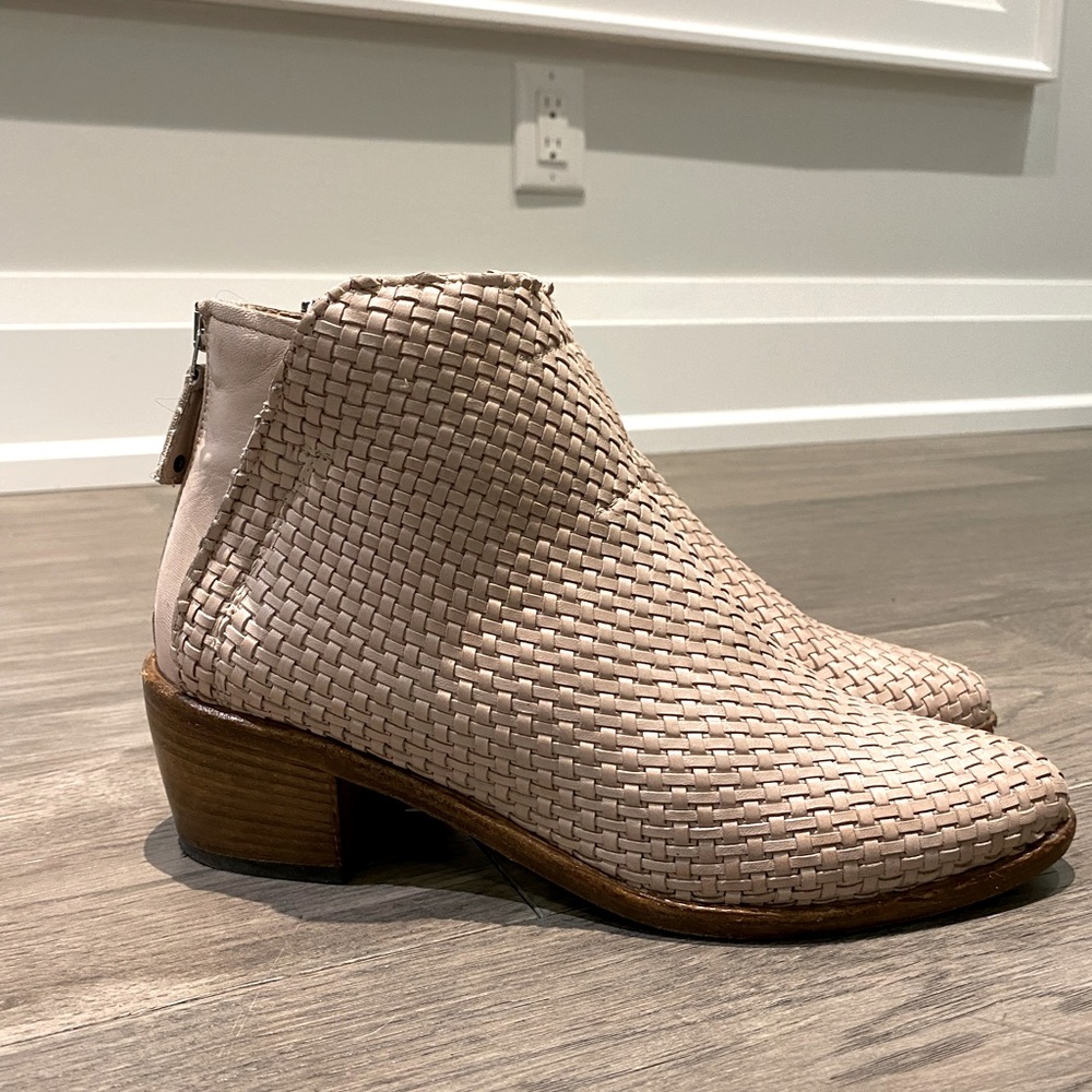Ron White ankle boots
